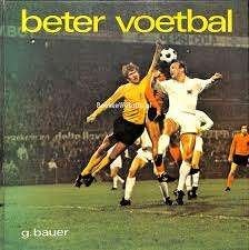 Beter voetbal, Ophalen of Verzenden, Gelezen, Balsport