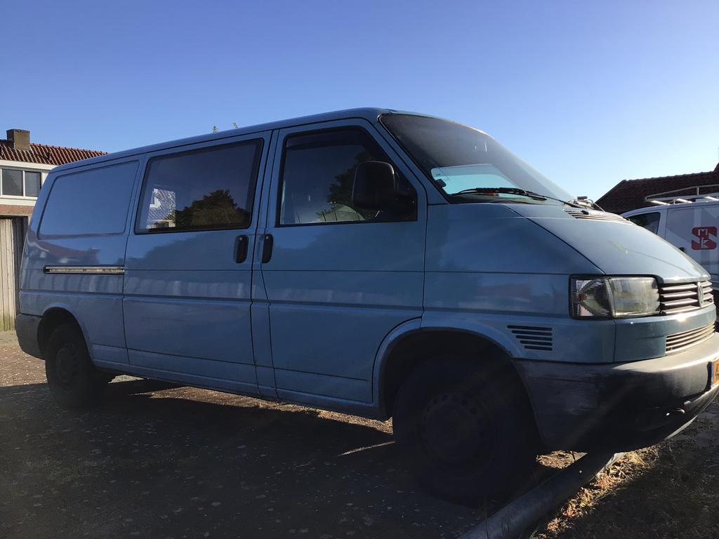 VW T4 2.5tdi L2H1, Auto's, Voorwielaandrijving, Overige kleuren, Volkswagen, Particulier