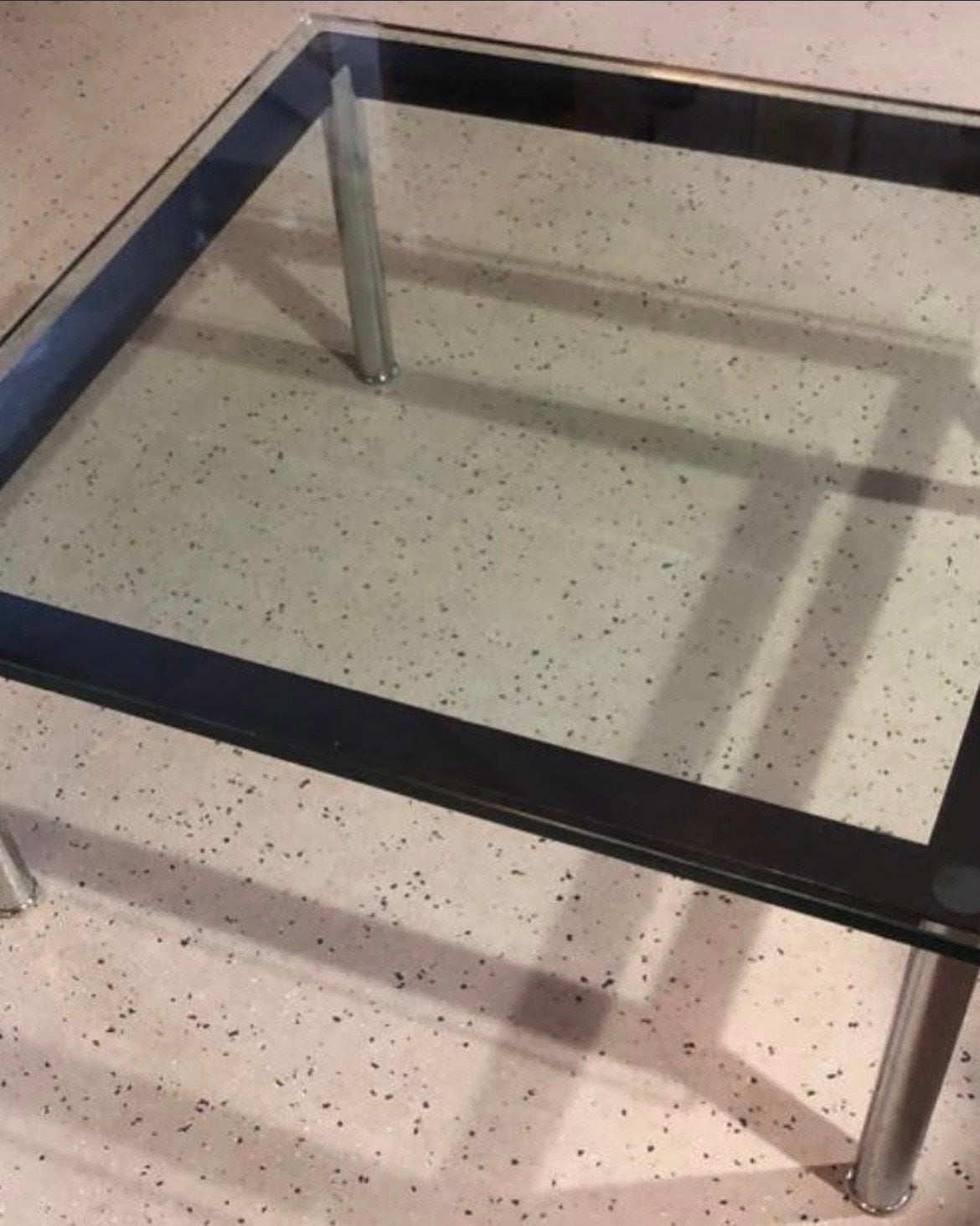 Cassina LC10 Salontafel - Designklassieker, Huis en Inrichting, Ophalen, Gebruikt, Vierkant, 50 tot 100 cm