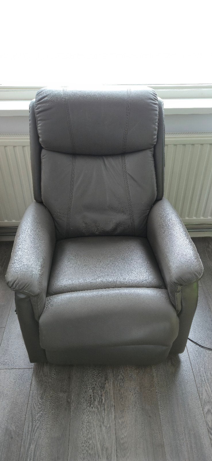 Nette gebruikte sta-op-stoel, werkt perfect, Ophalen, Gebruikt, 75 tot 100 cm, Leer