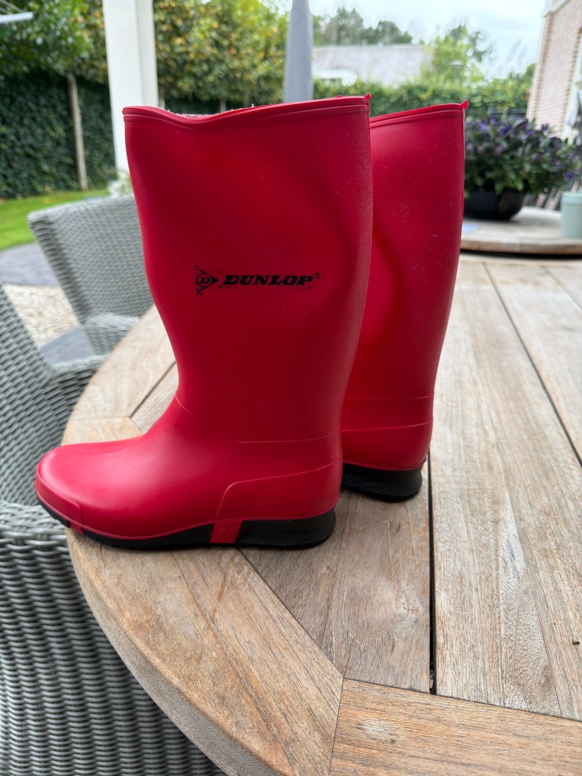 Rode Dunlop regenlaarzen - Maat 35, Ophalen of Verzenden, Zo goed als nieuw, Jongen of Meisje, Laarzen
