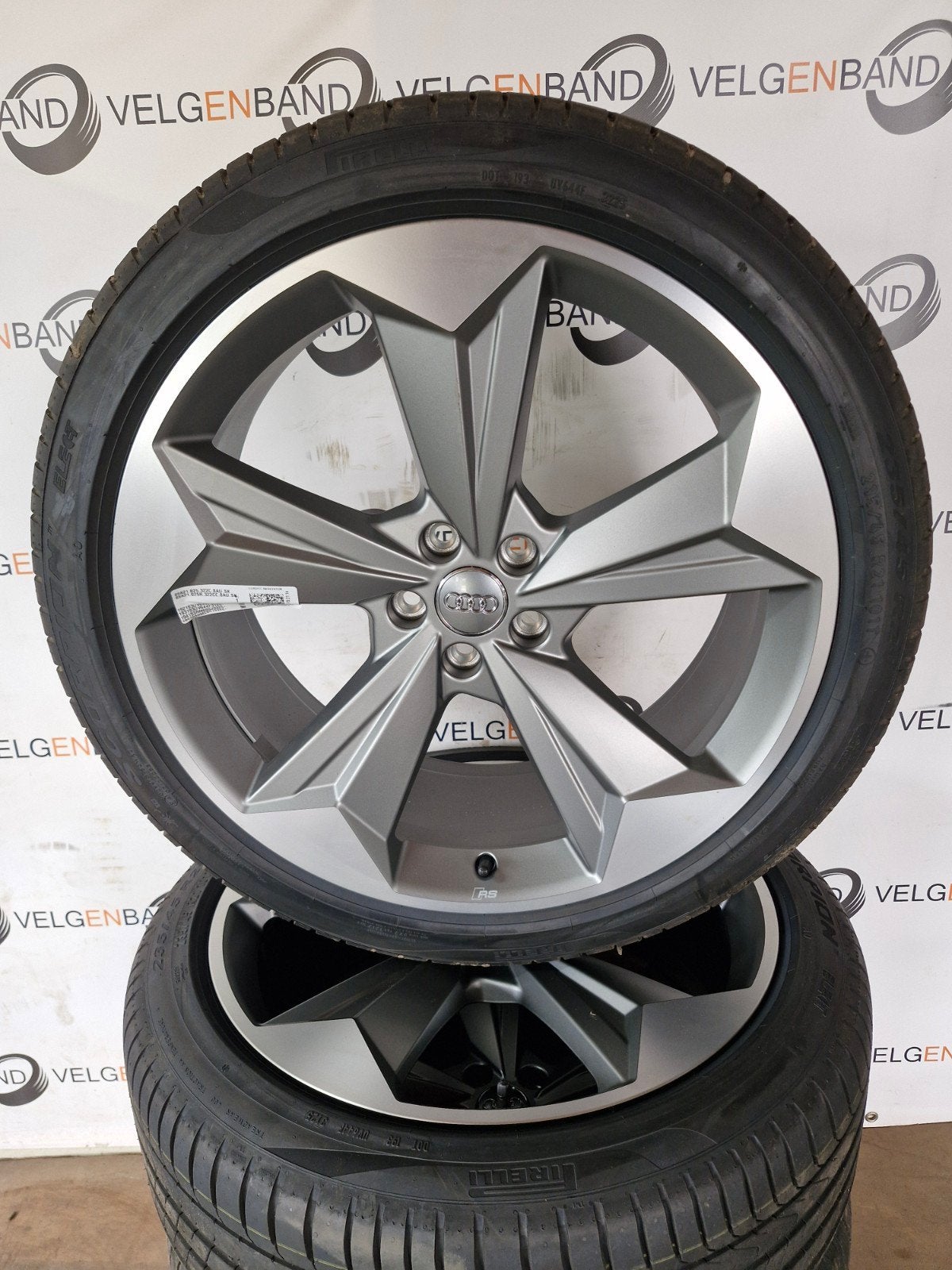 Zomerset Audi Q4 Etron RS F4 235 45 255 40 21 5x112 57,1 vag, Audi, 255 mm, ., Banden en Velgen