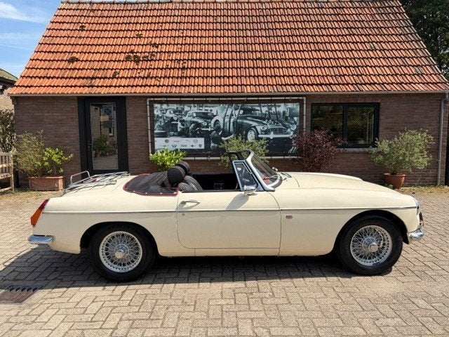 MGB Roadster, 1971 Overdrive, Auto's, MG, B, Achterwielaandrijving, Zwart, Cabriolet