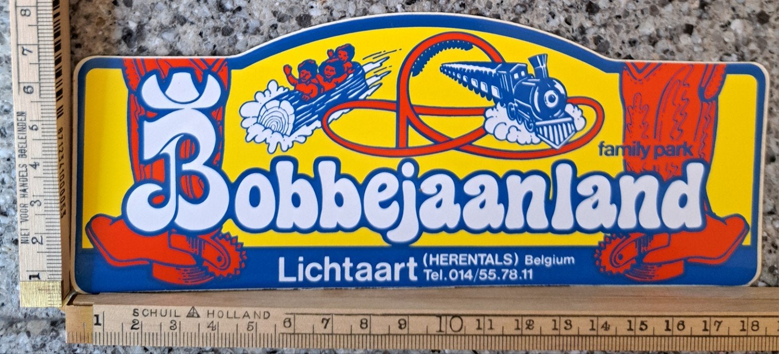 Vintage sticker Bobbejaanland Lichtaard België pretpark, Ophalen of Verzenden, Zo goed als nieuw, Overige typen