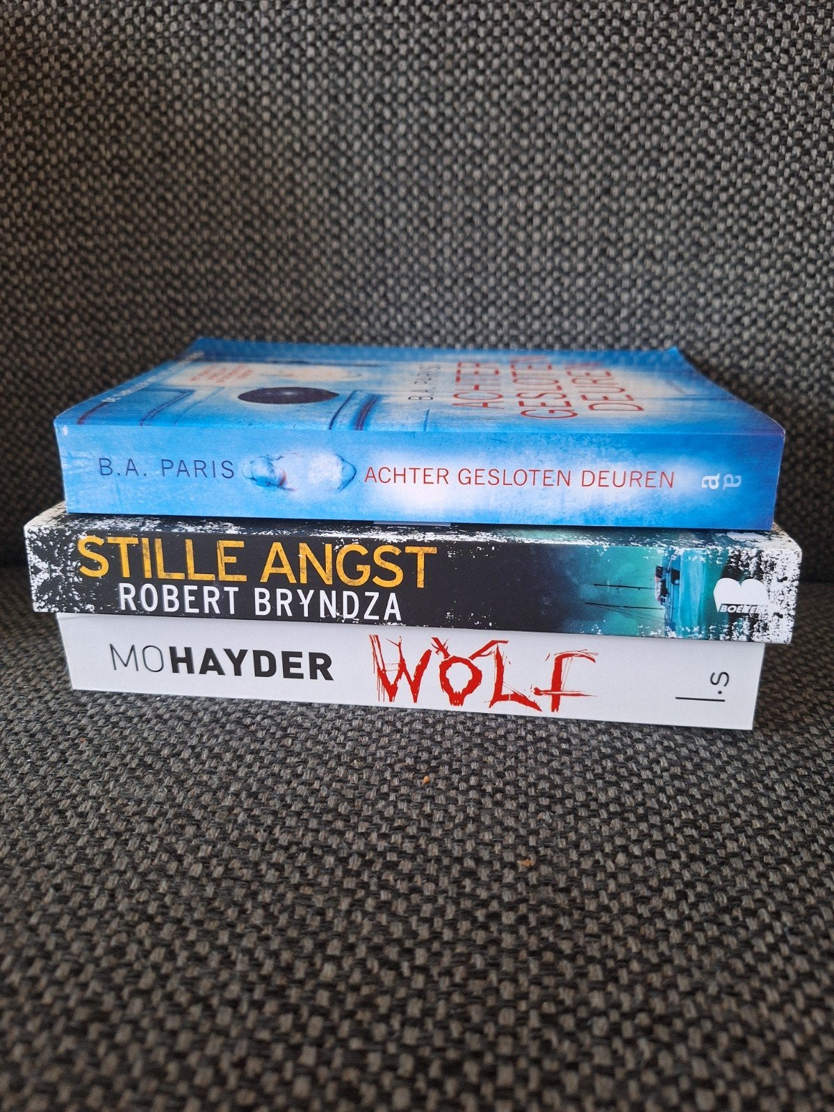 Thriller boeken: Robert Bryndza, Mo Hayder, B.A. Paris, Boeken, Ophalen, Zo goed als nieuw, Robert Bryndza, Mo Hayder, B.A. Paris