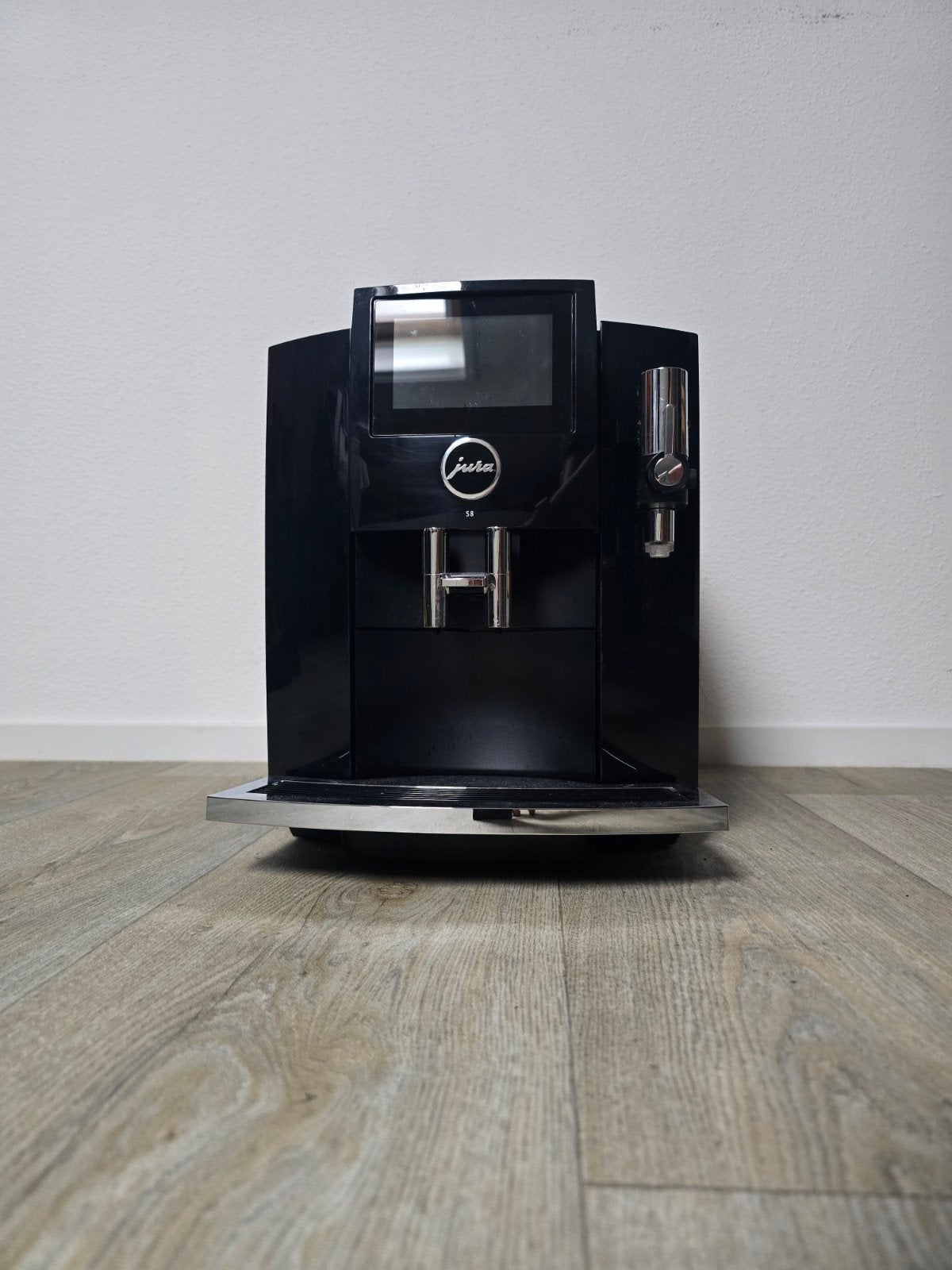Jura S8 volautomatische koffiemachine met accessoires, 10 kopjes of meer, Koffiemachine, Ophalen of Verzenden, Zo goed als nieuw