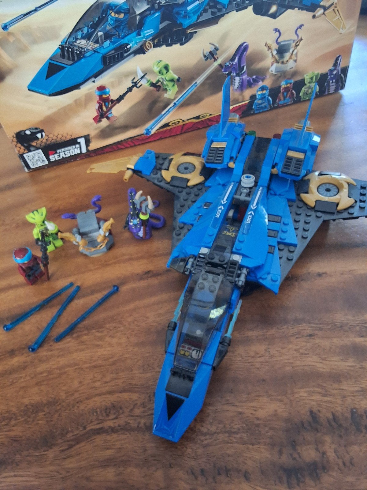 lego ninjago 70668 kompleet met doos instructie en figuren, Ophalen, Zo goed als nieuw