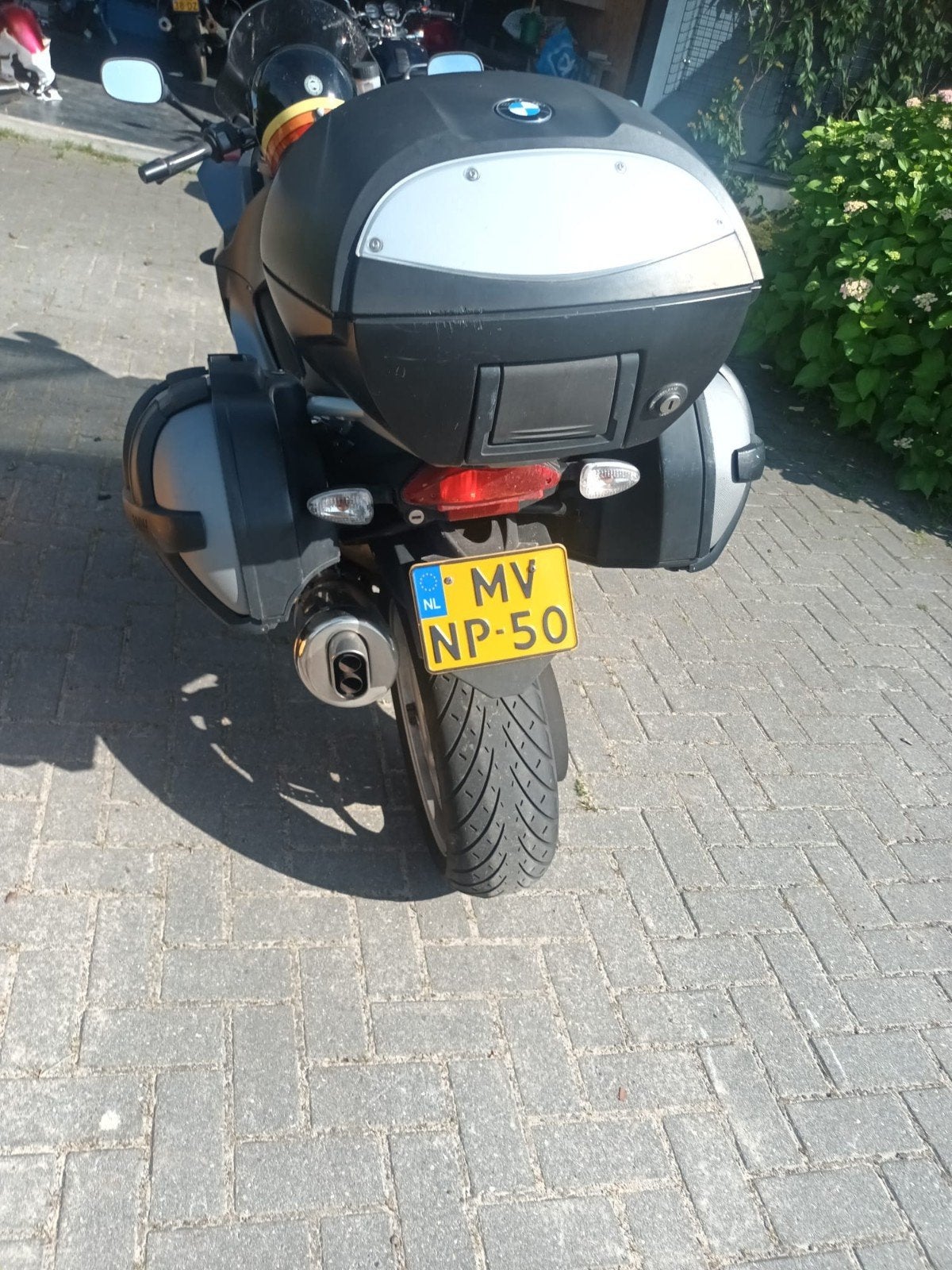 Zijkoffers BMW F800S of ST, Ophalen