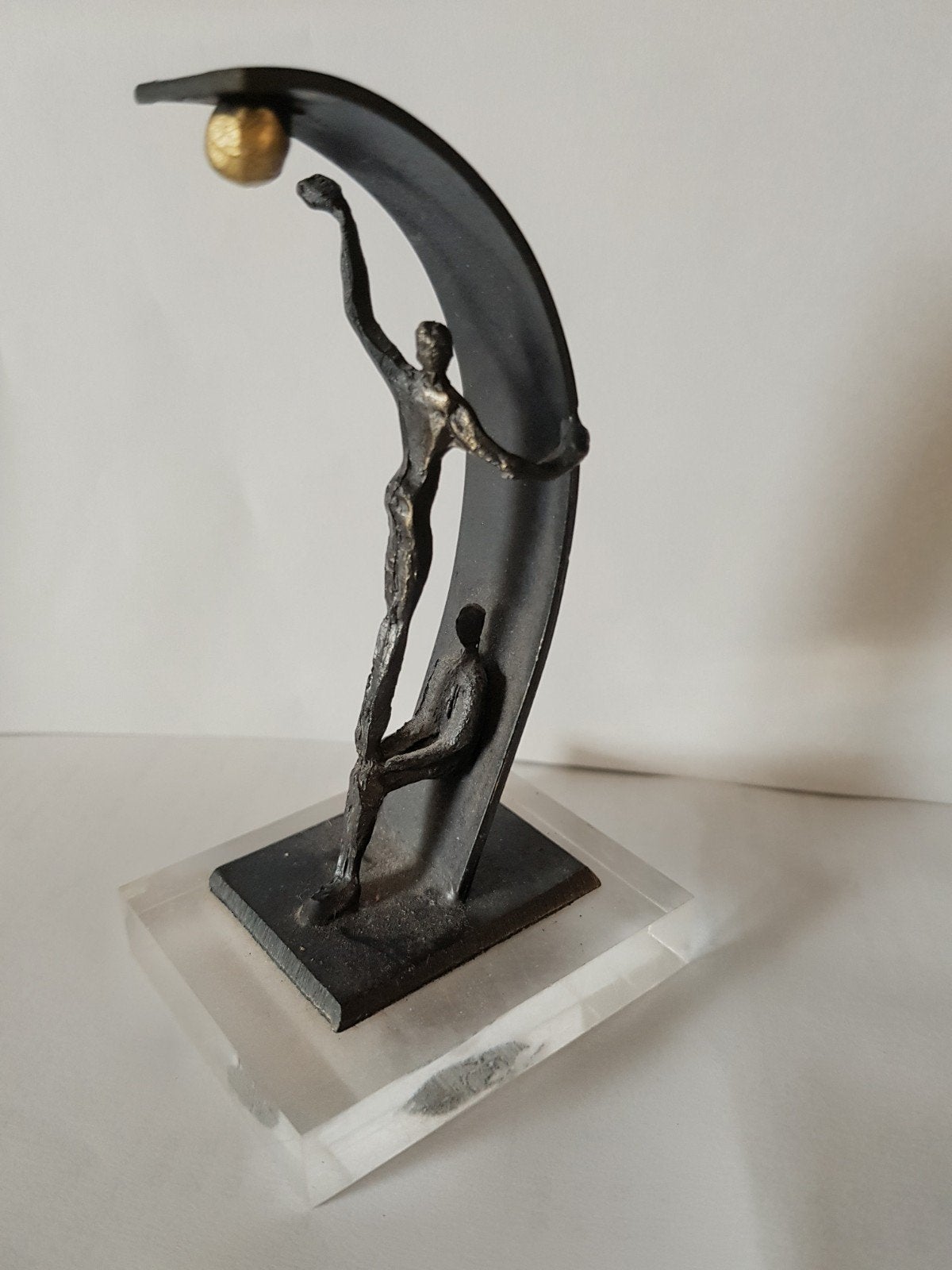 Corry Ammerlaan bronzen beeldje "Samen sterk", Ophalen of Verzenden