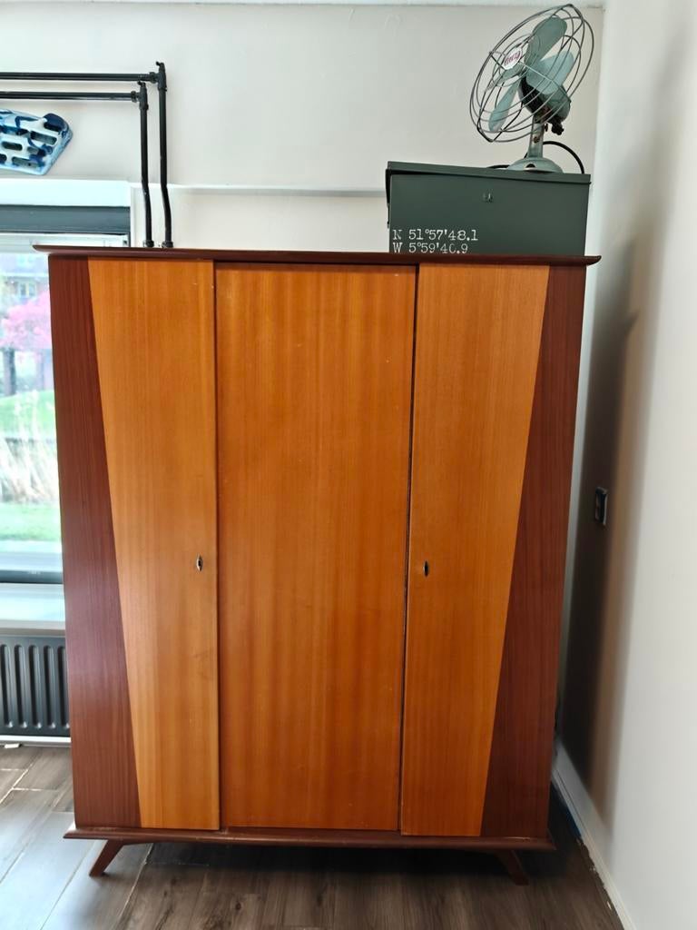 Vintage Teakhouten Kledingkast - Jaren '60 Design, Huis en Inrichting, Kasten | Kledingkasten, Ophalen, Gebruikt, 100 tot 150 cm
