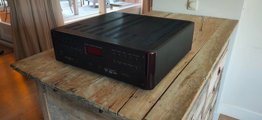 Krell HTS 7.1 processor, Zo goed als nieuw, 120 watt of meer, Ophalen, Overige merken