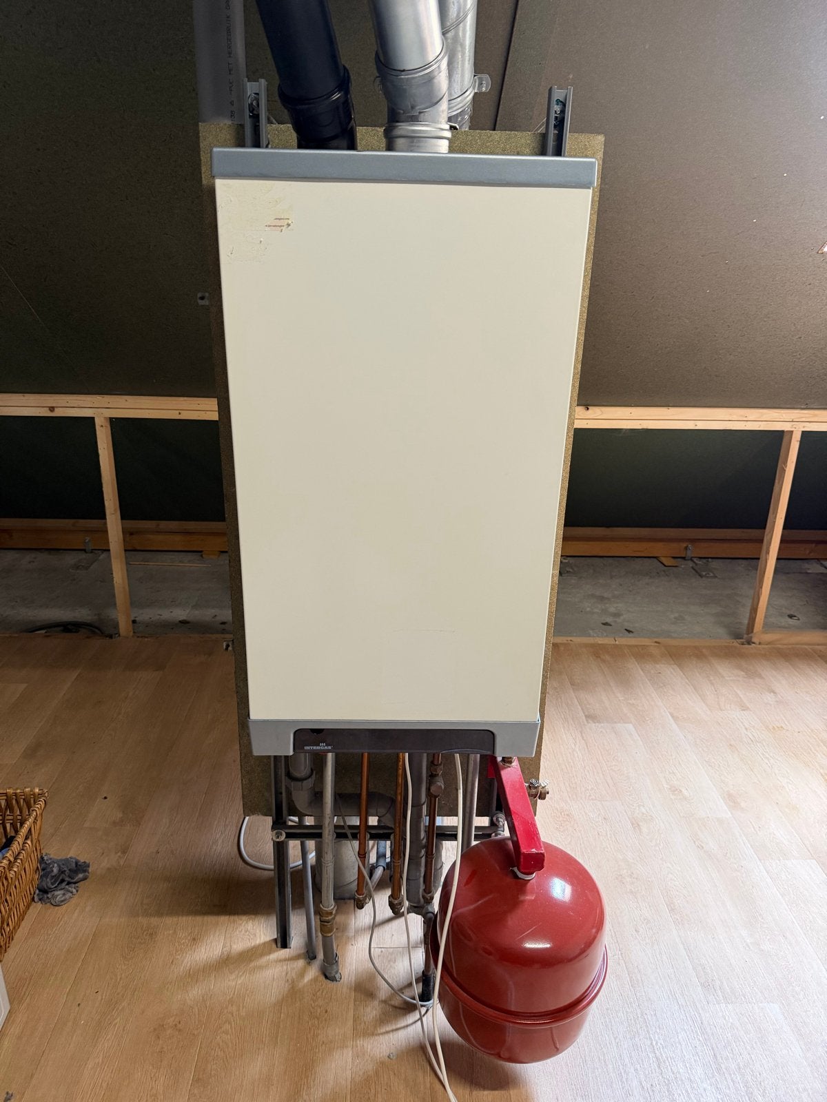 Intergas Kombi Kompakt HR28 CV Ketel (bouwjaar 2008), Ophalen, 30 tot 80 cm, Gebruikt, Hoog rendement (Hr)