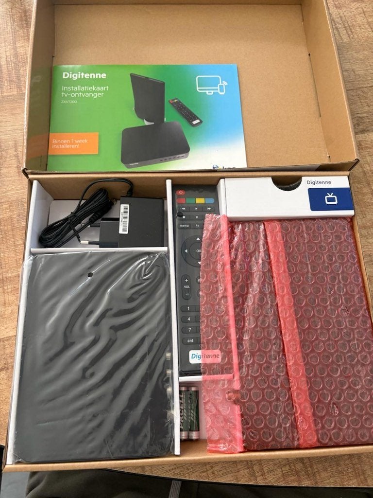 KPN Digitenne ZXV7200 complete set in originele doos, Ophalen of Verzenden, Nieuw