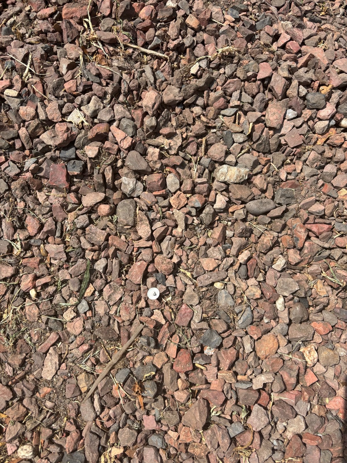 Gratis! Rood Bruin Grind voor Tuin en Pad, Ophalen, Gebruikt, Rood, Grind