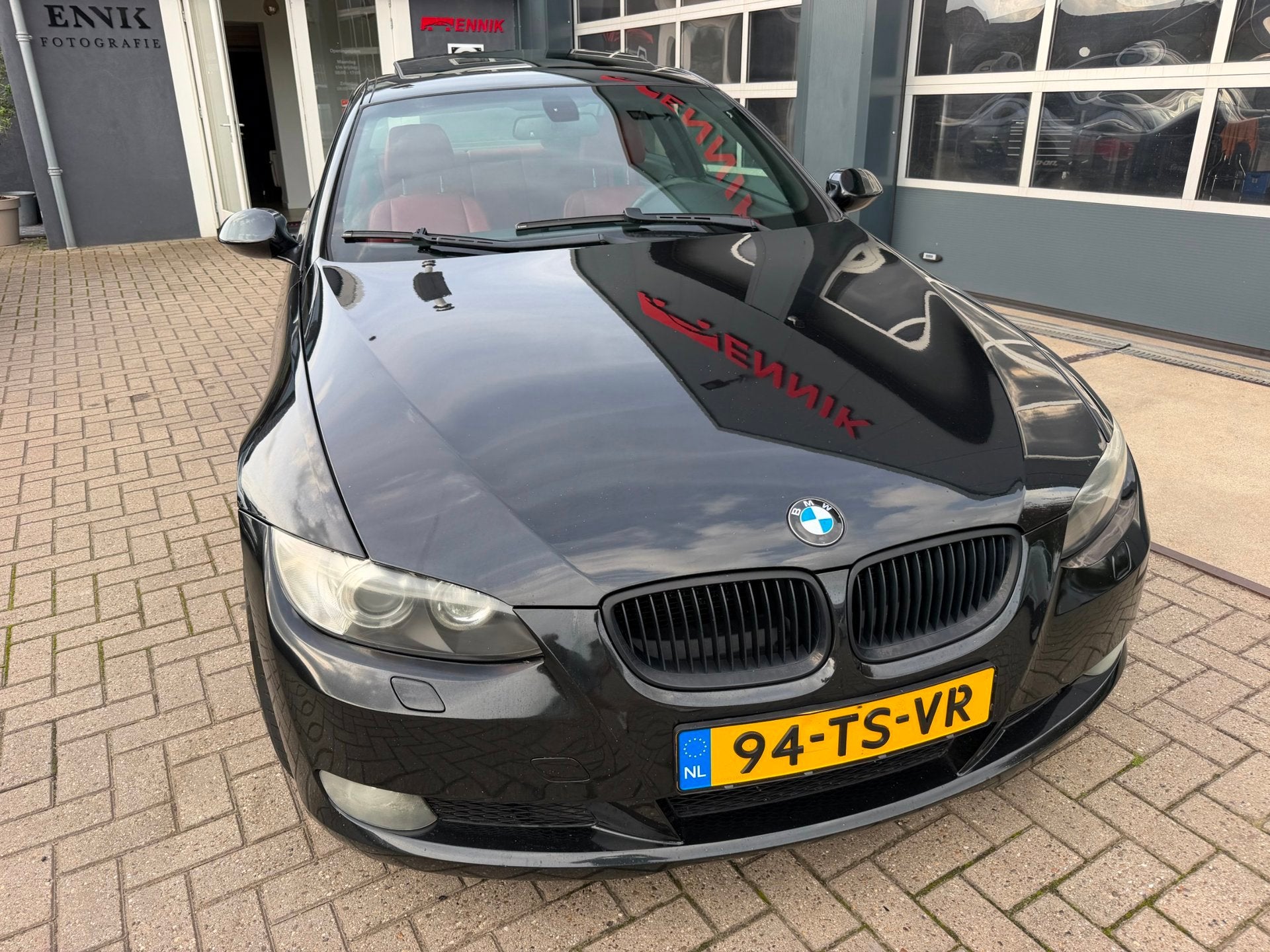 BMW 3-serie Coupé 325i High Executive / Schuifdak / Sportle, Auto's, Automaat, 745 kg, Achterwielaandrijving, Gebruikt
