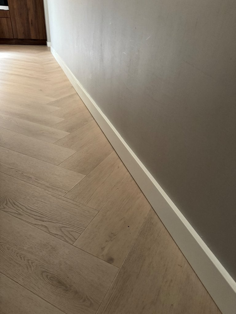 15 lange afgelakte plinten RAL 9010, Ophalen, Nieuw, Mdf, 250 cm of meer