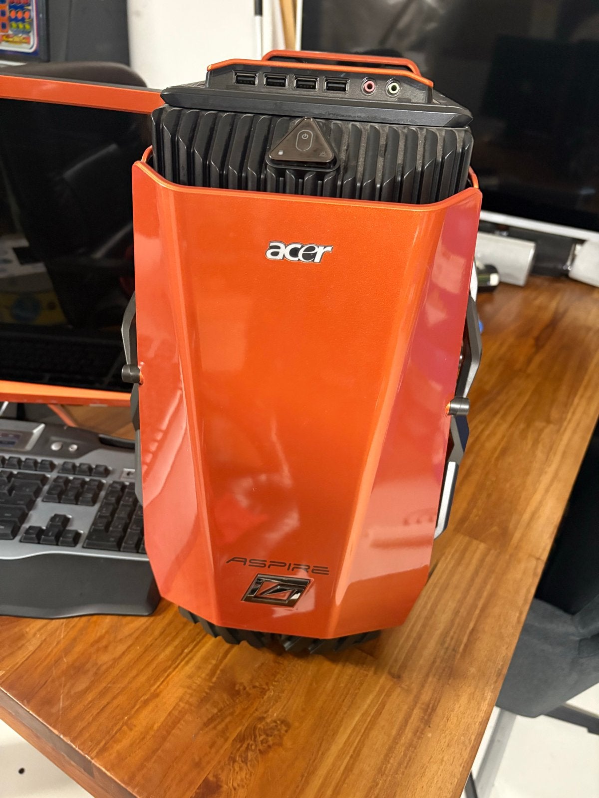Acer Aspire G7700 Predator Gaming PC met Monitor, Ophalen, Gebruikt, Gaming, Met videokaart
