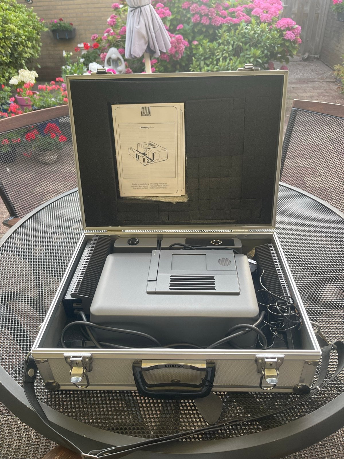 Liesegang Diaprojector Type 478 met Koffer en Kabels, Ophalen, Gebruikt