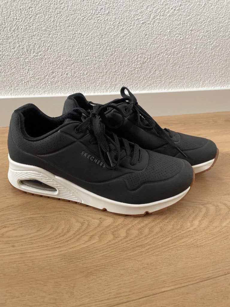 Skechers Uno zwart maat 39 als nieuw, Kleding | Dames, Schoenen, Skechers, Zwart, Nieuw, Ophalen of Verzenden