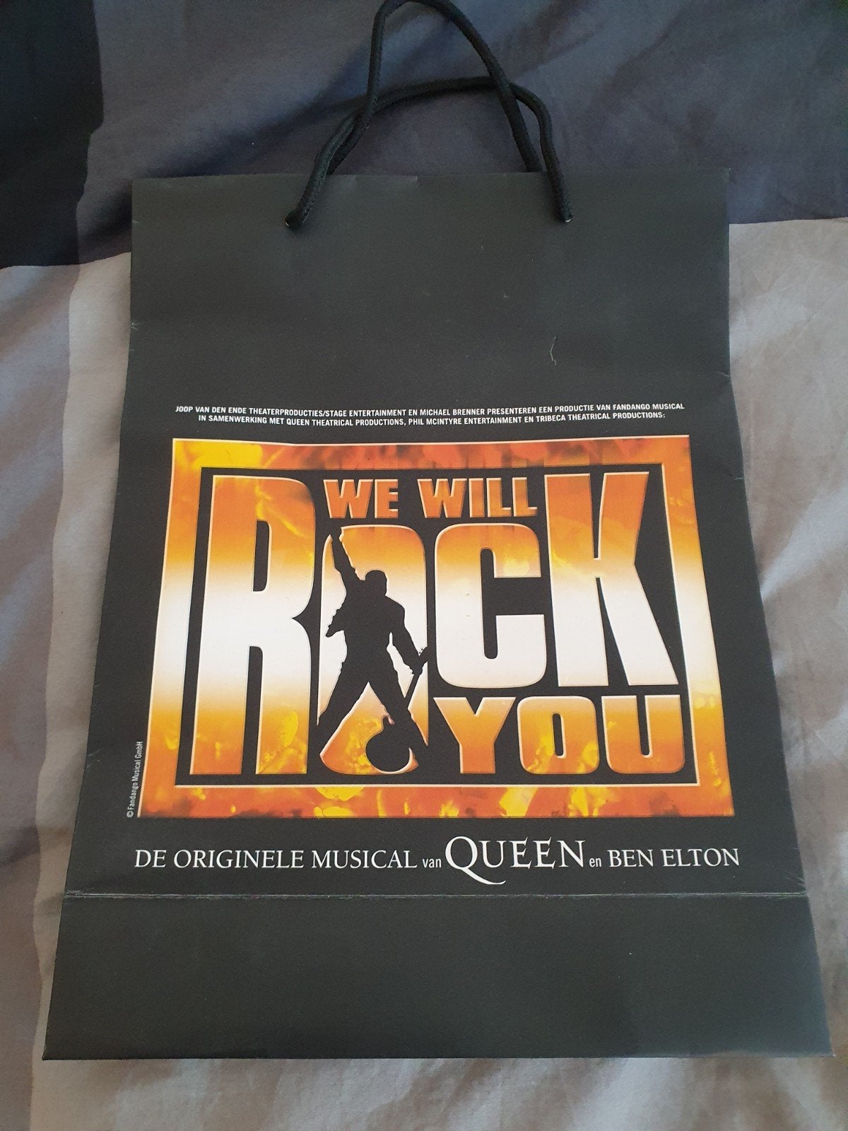 Queen We Will Rock You TAS, Ophalen of Verzenden, Zwart