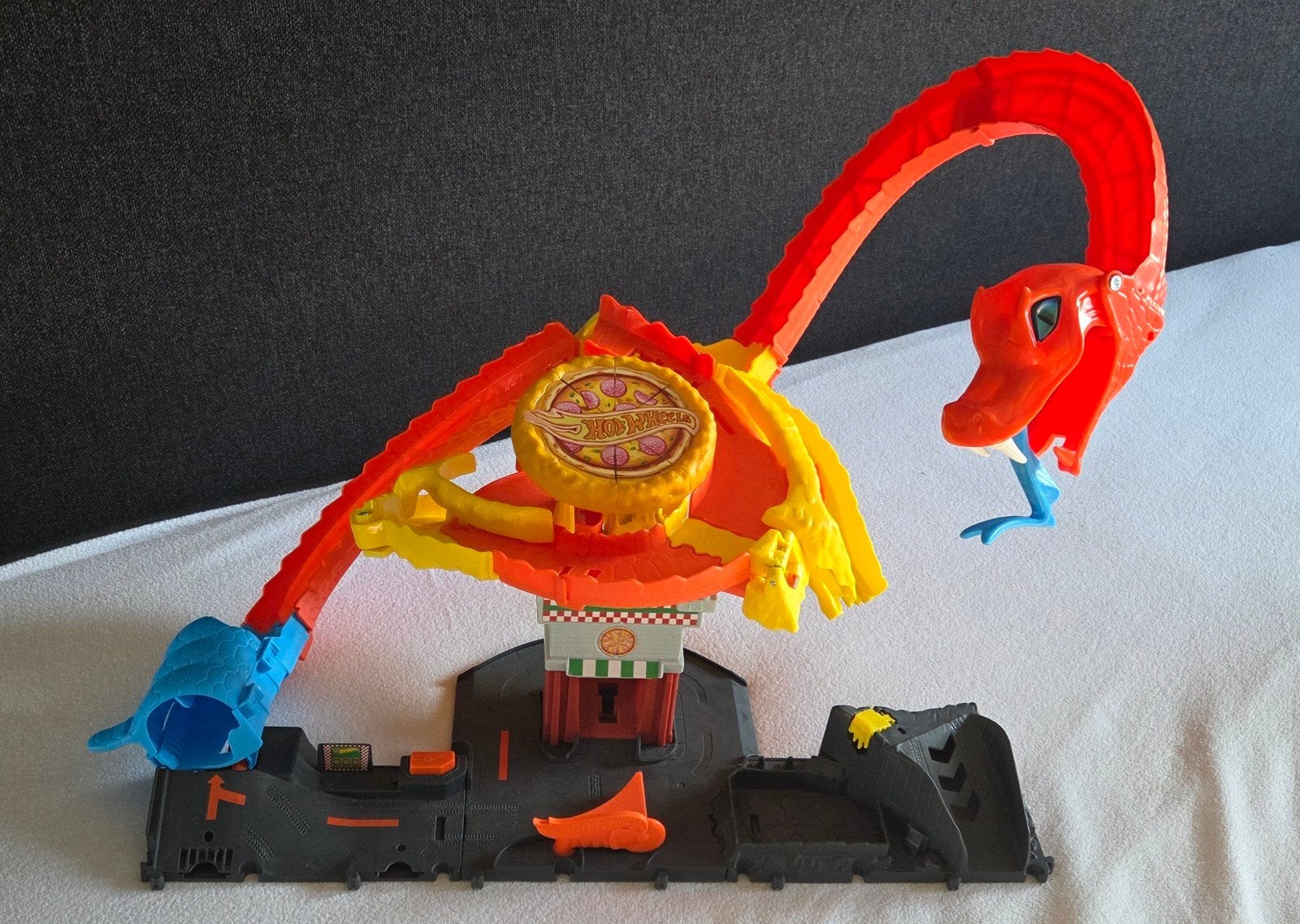 Hot Wheels City Cobra Slam Pizza Attack Racebaan, Racebaan, Ophalen of Verzenden, Zo goed als nieuw, Hot Wheels