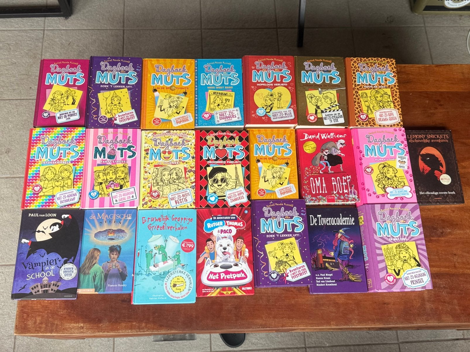 Boeken (los te koop), Boeken, Ophalen of Verzenden, Gelezen