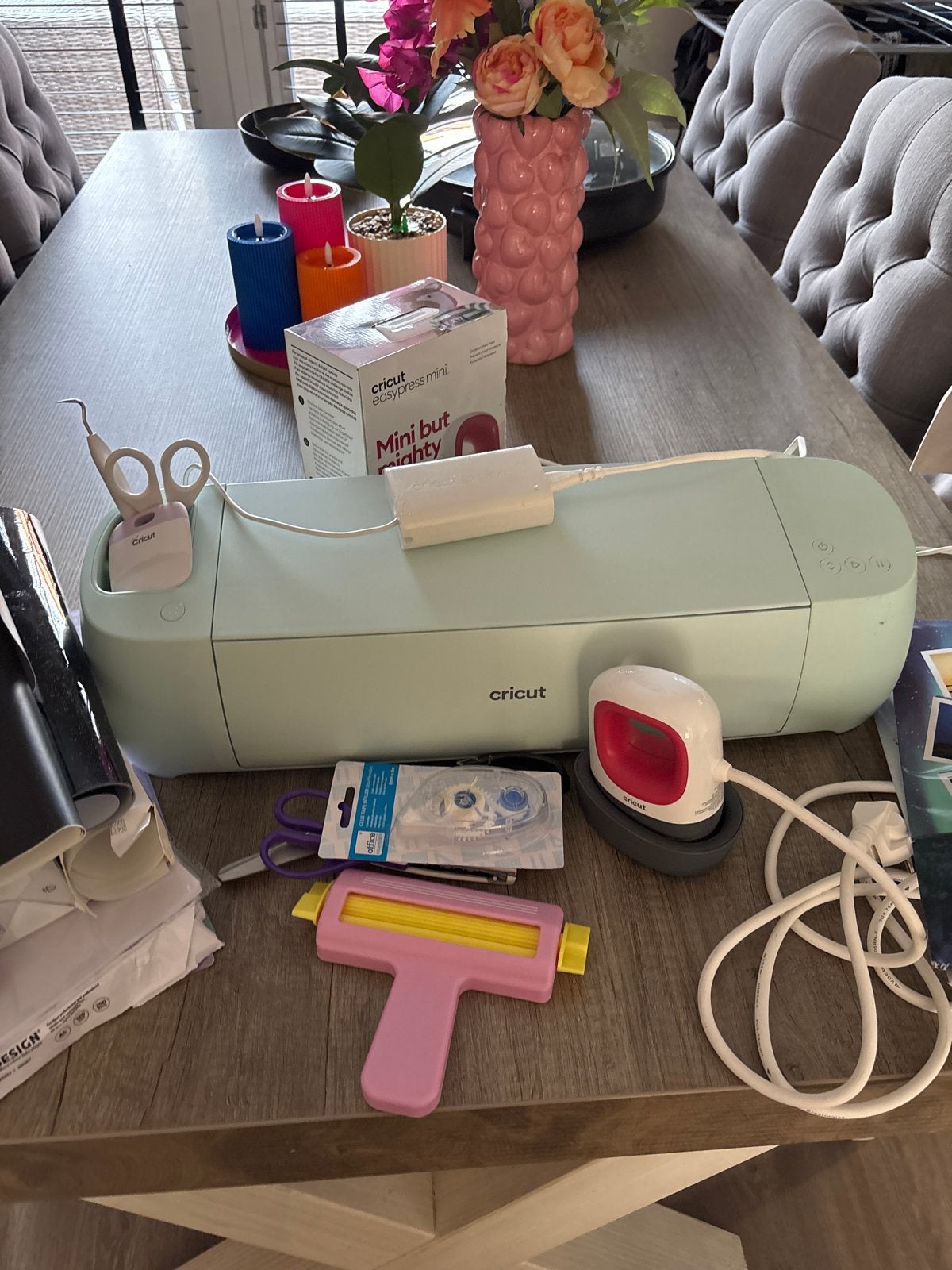 Cricut Explore 3 met uitgebreid accessoirepakket, Ophalen, Gebruikt, Meerkleurig, Kunststof