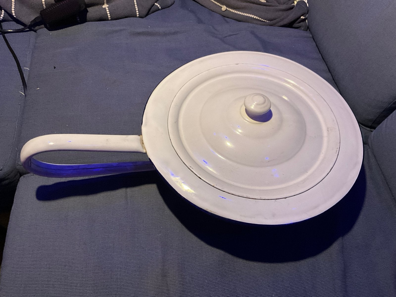 Vintage Witte Geëmailleerde Bedpan met Deksel, Ophalen of Verzenden