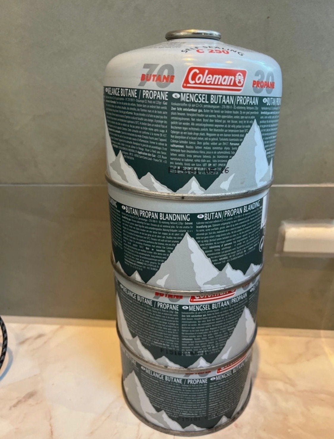 4 nieuwe/volle Coleman C250 gaspatronen, Ophalen of Verzenden, Nieuw