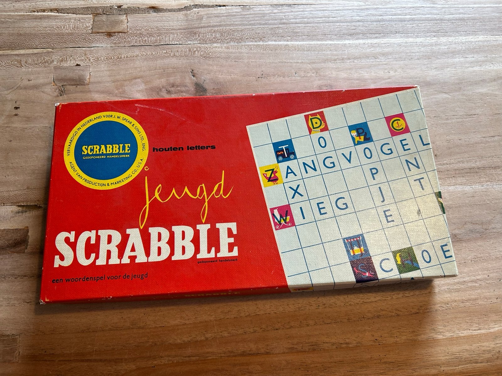 Vintage Jeugd Scrabble Bordspel - Compleet en Goede Staat, Hobby en Vrije tijd, Gezelschapsspellen | Bordspellen, Een of twee spelers