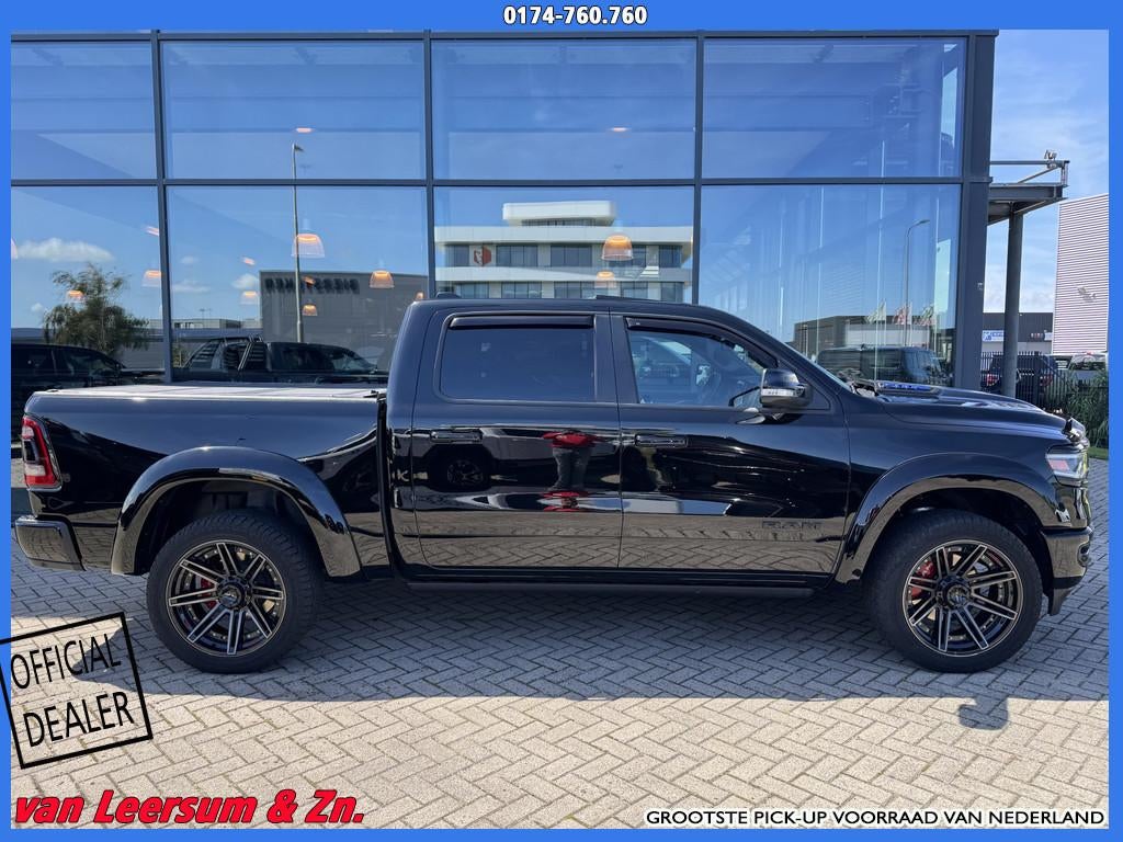 Dodge Ram 1500 LIMITED | Pano | 360 graden camera | Fifth wh, Auto's, Automaat, Gebruikt, Zwart, Bedrijf