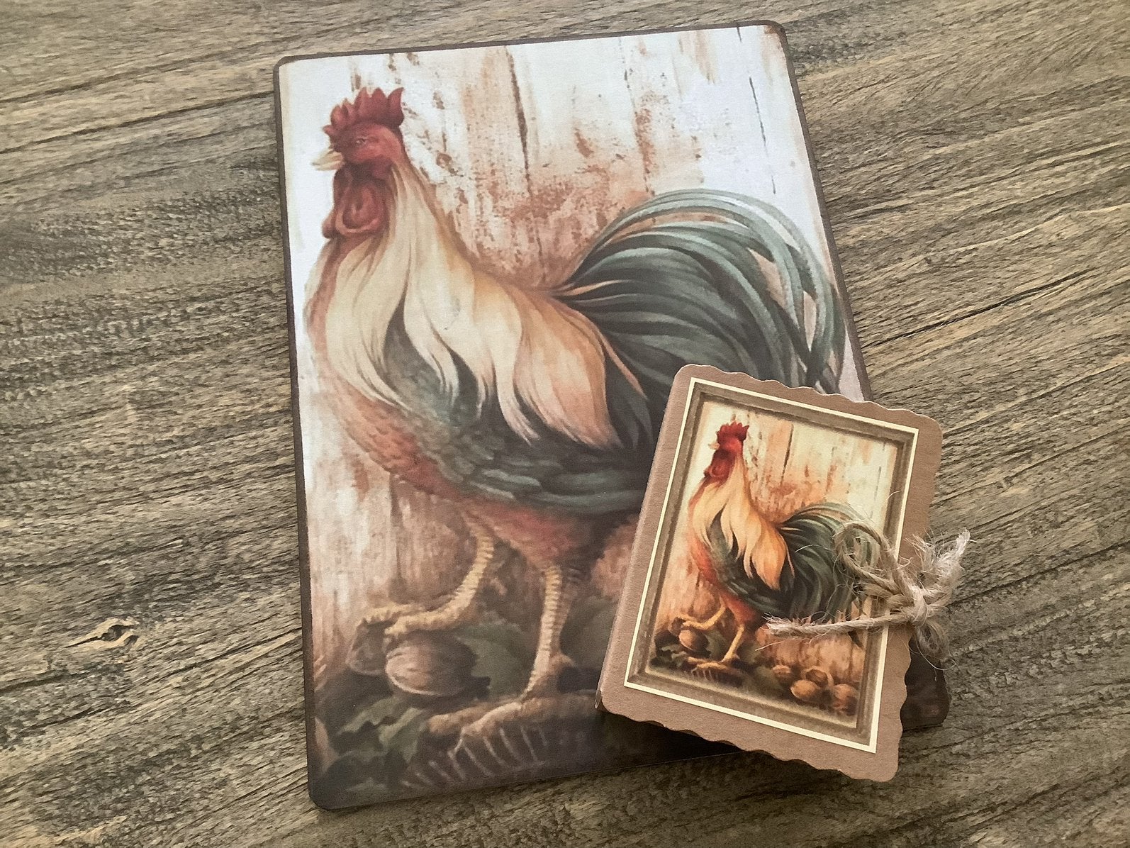 NIEUW schilderijtje met kip haan en doosje zeep, Ophalen of Verzenden, Nieuw, Schilderij