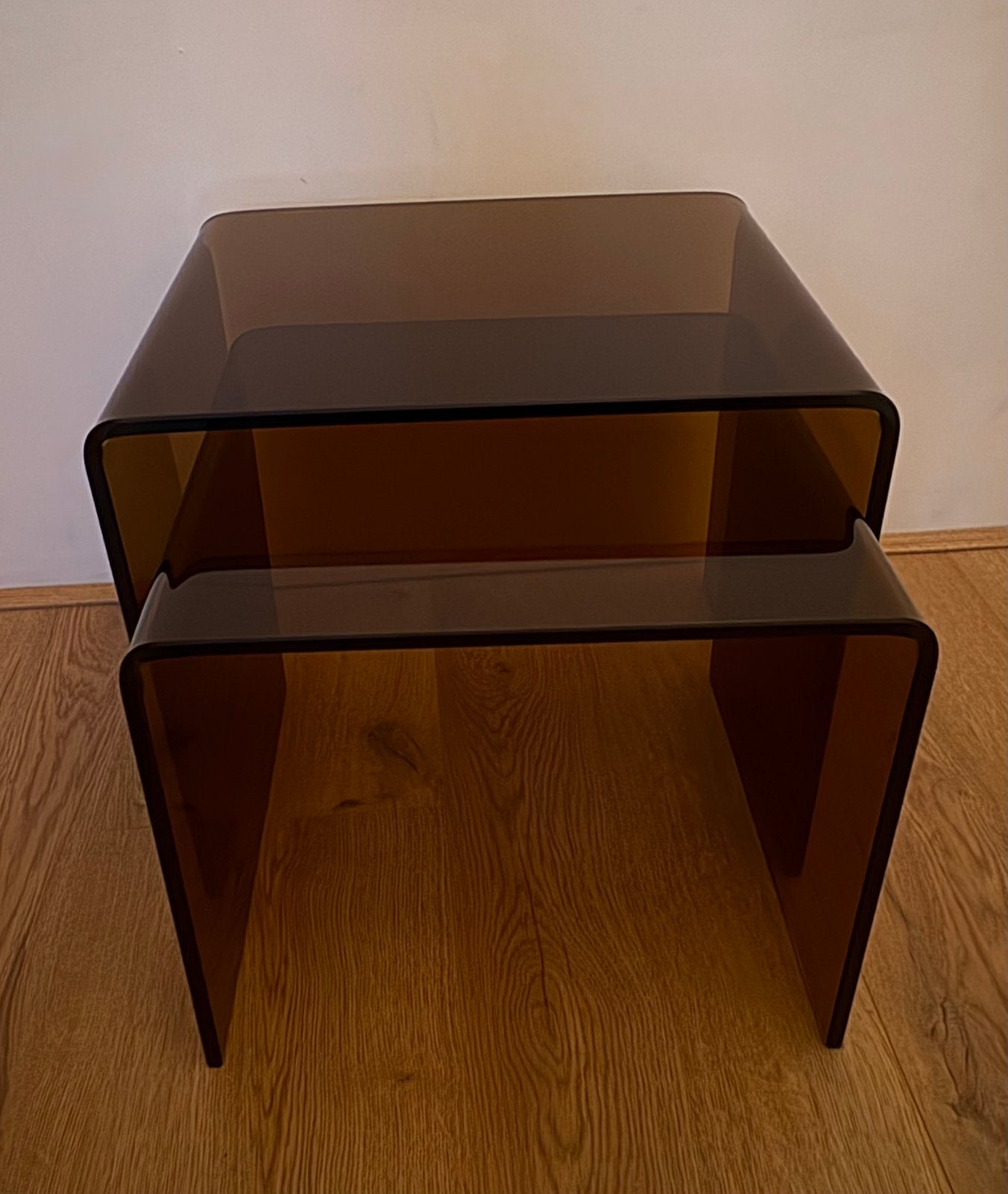 NOUS Living  bijzettafel (set van 2) / bruin glas, Minder dan 55 cm, Rond, Ophalen, 45 tot 60 cm