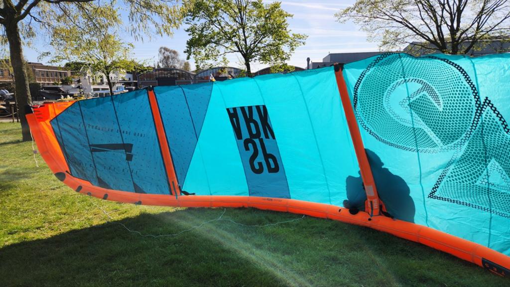 Gaastra Spark 7m kite, Watersport en Boten, Kitesurfen, Ophalen, Twintip, Zo goed als nieuw, Kite