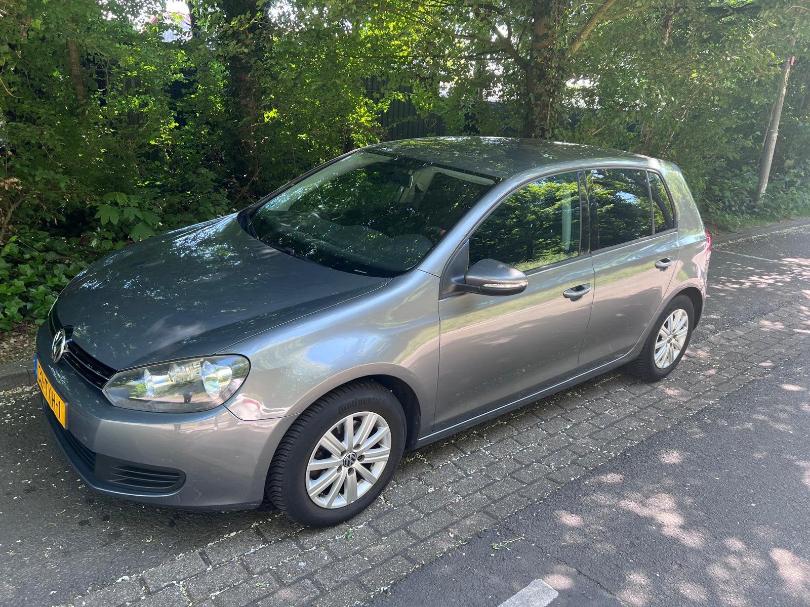 Volkswagen Golf 1.2 TSI 77KW 3D 2012 Grijs, Auto's, Volkswagen, Particulier, Golf, Airbags, Bluetooth, Cruise Control, Hill-Hold Control