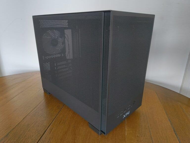 Adata XPG Valor Mesh Nano Black, Computers en Software, Ophalen, Zo goed als nieuw