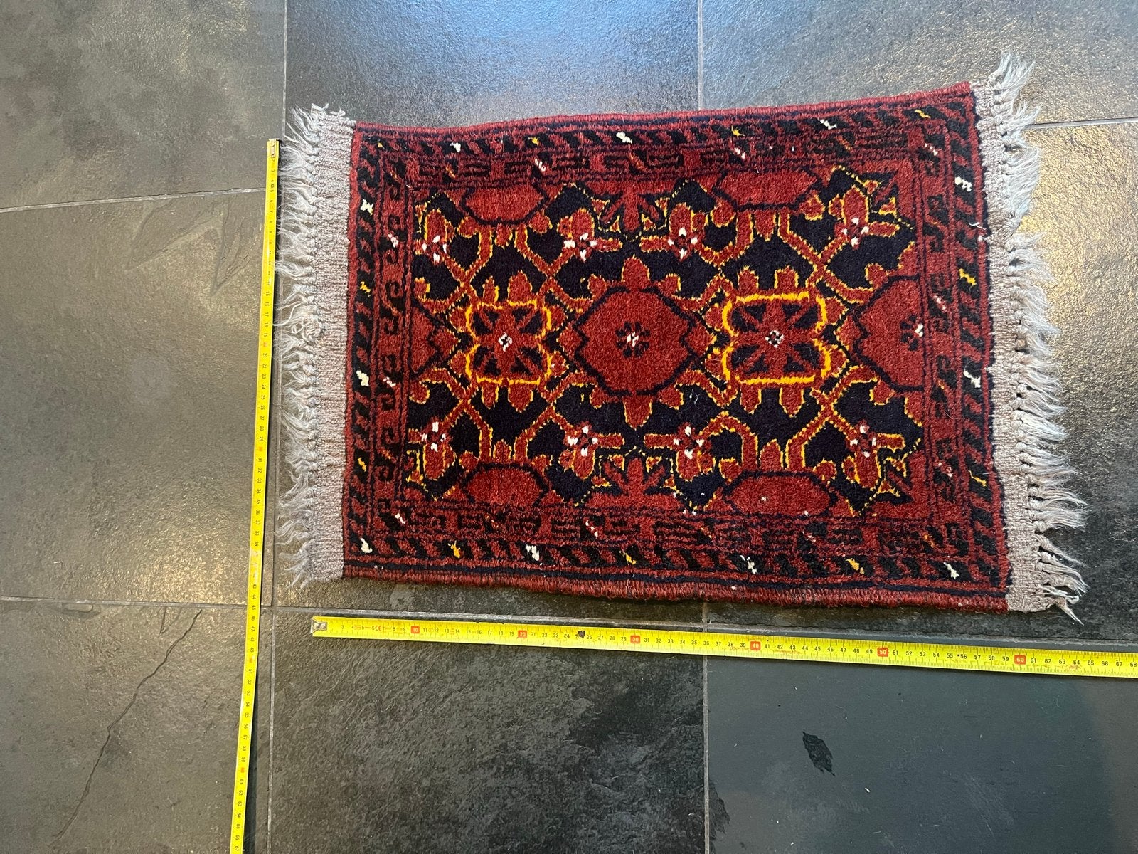 Handgeknoopt Perzisch tapijt - Rood/Zwart/Geel, Minder dan 50 cm, Zo goed als nieuw, Rechthoekig, Rood