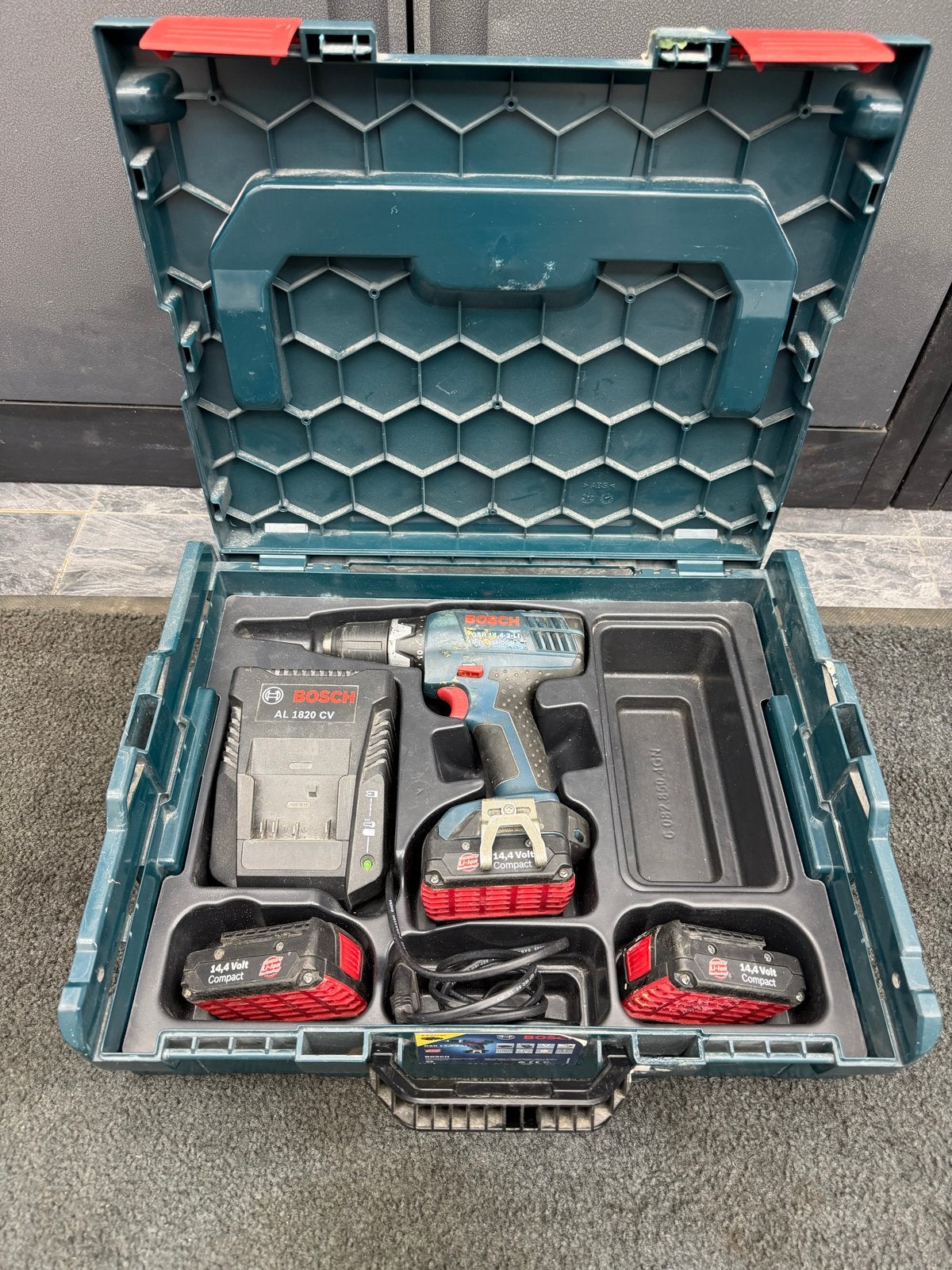 Bosch Boor- en Schroefmachine GSR 14,4-2-LI Professional, Ophalen, Gebruikt, Minder dan 400 watt, Boor- en Schroefmachine