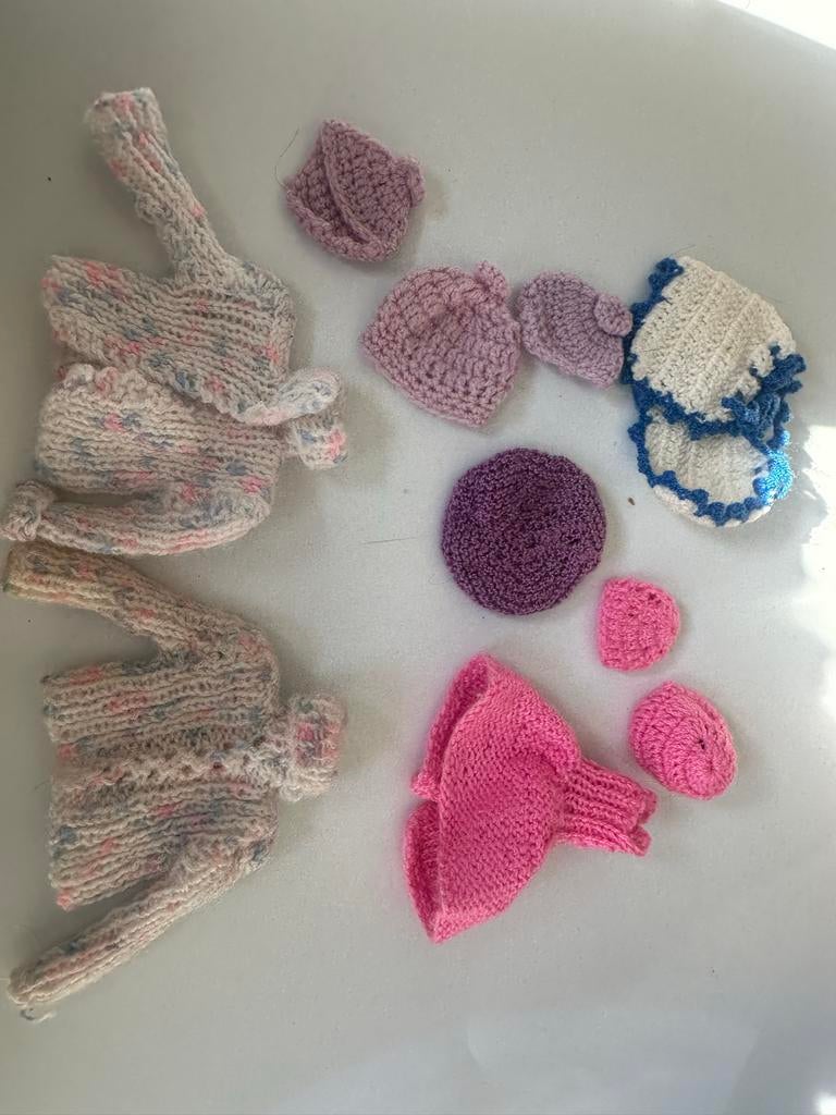 333 Gebreide Barbie kleding, Ophalen of Verzenden, Gebruikt