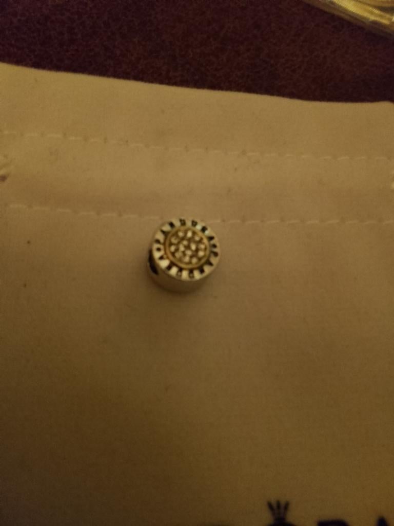 Bedel zilverkleurig en goudkleurig voor bedelarmband, Ophalen of Verzenden