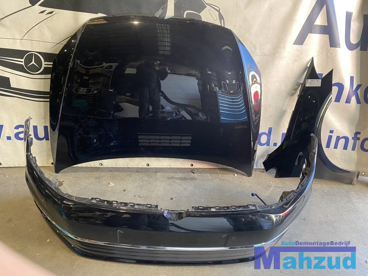 VW GOLF 7 7.5 ZWART voorkop LED, Auto-onderdelen, Gebruikt, Volkswagen AG, Berliner Ring 2
38440  Wolfsburg, DE, Volkswagen