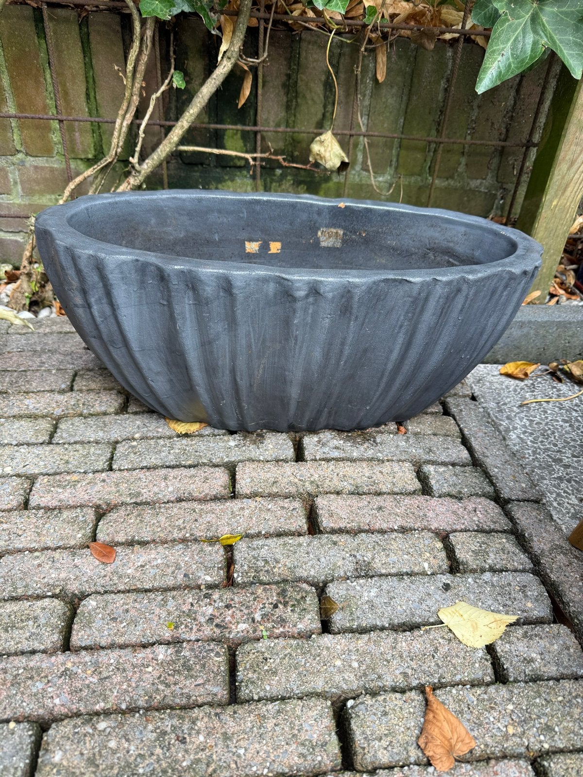 Grote ovale bloempot, donkergrijs, voor binnen of buiten, Ophalen, Gebruikt, 40 cm of meer, Rond