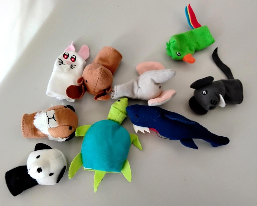 9 vingerpopjes, Ophalen of Verzenden, Zo goed als nieuw, Overige typen