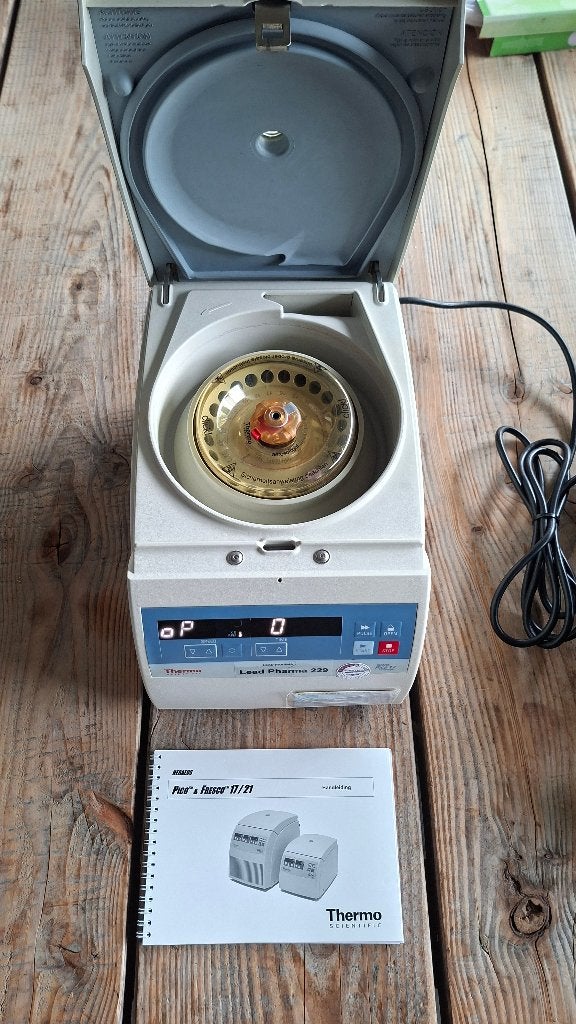 Thermo lead pharma 229 pico 17 centrifuge tafel centrifuge., ,, Ophalen of Verzenden, Zo goed als nieuw, ,