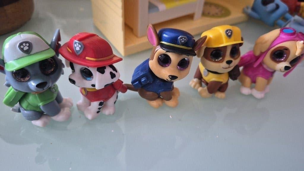 Paw patrol poppetjes, Kinderen en Baby's, Speelgoed | Speelgoedvoertuigen, Ophalen, Zo goed als nieuw