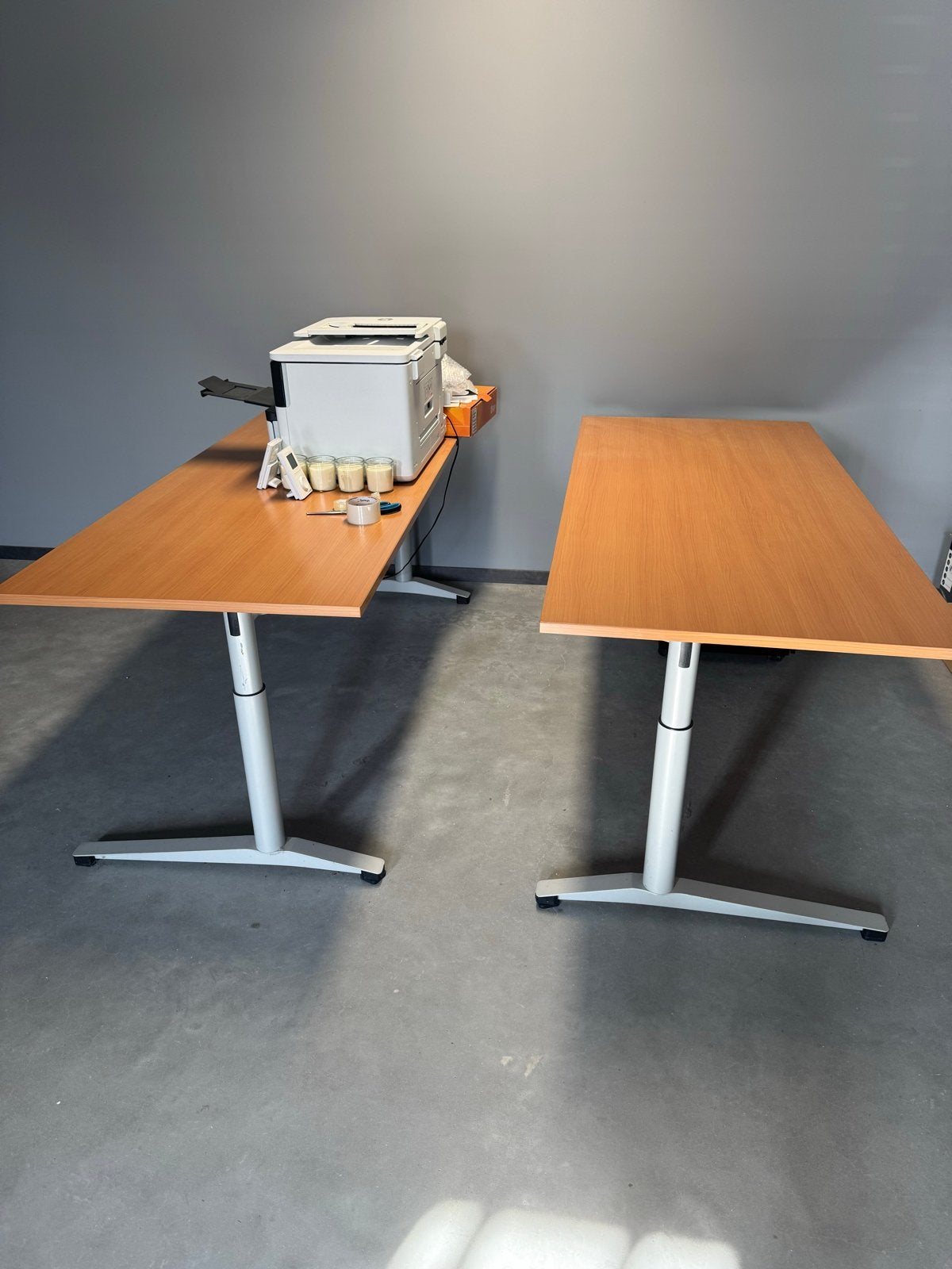 2x Bureau 180x80 cm - Goede conditie, Ophalen, Gebruikt