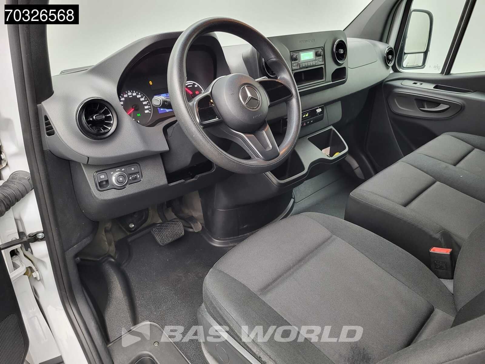 Mercedes eSprinter 312 112 L2H2 100% Elektrisch 55kWh 168km, Automaat, Stof, Gebruikt, 116 pk
