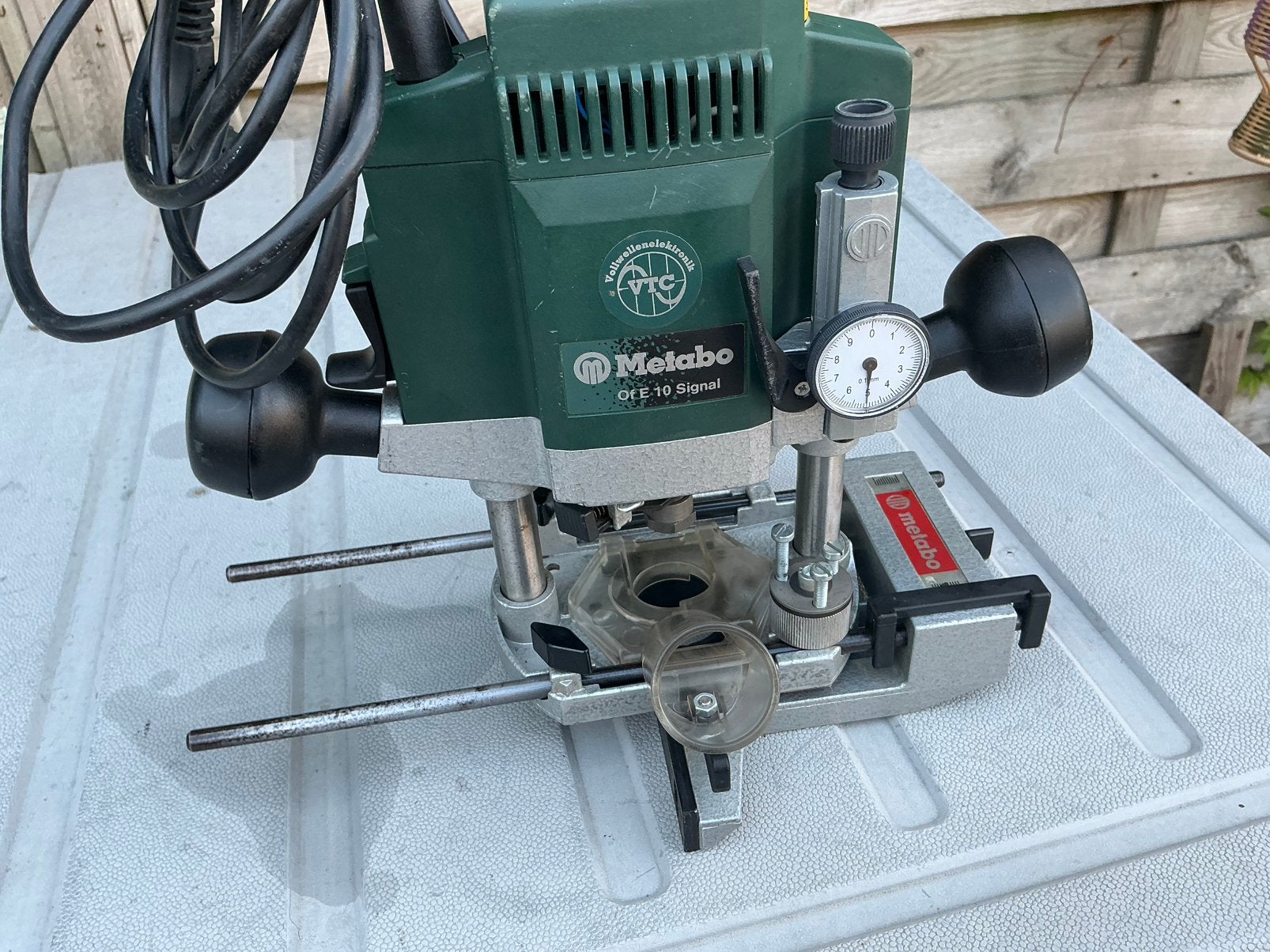Metabo Of E10 Signal bovenfrees (Of E1229), Doe-het-zelf en Verbouw, Gereedschap | Freesmachines, Ophalen of Verzenden, Zo goed als nieuw