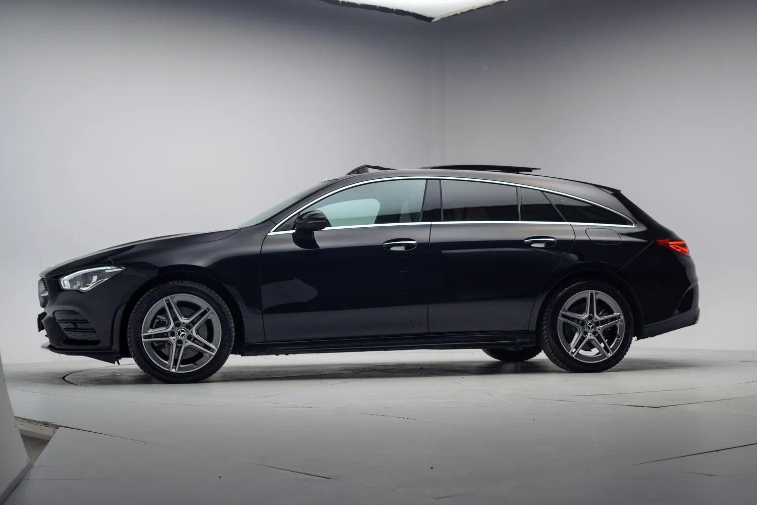 Mercedes-Benz CLA-Klasse 250 e AMG Line Aut. [ Pano Adapt.cr, Auto's, Automaat, CLA, Gebruikt, 160 pk