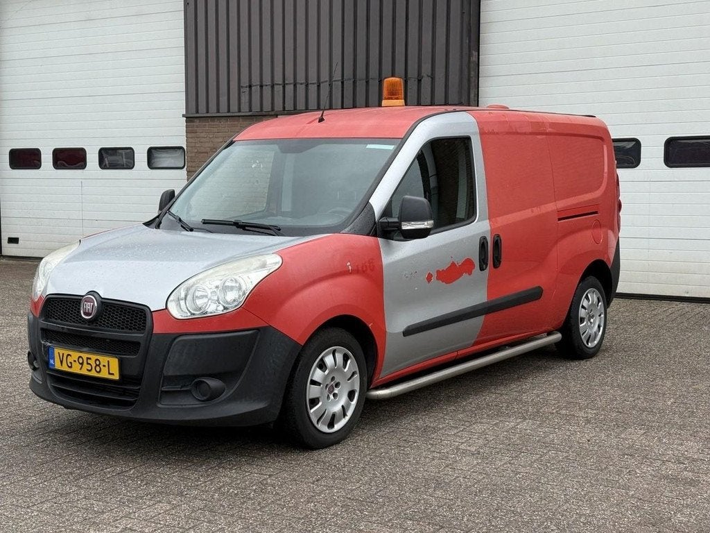 Fiat Doblo Cargo 1.4 T-Jet Natural Power Maxi HT1350, Auto's, Bestelauto's, Bedrijf, Te koop, ABS, Airbags, Bluetooth, Centrale vergrendeling